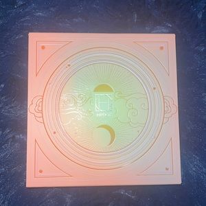 Hipdot sun goddess face pallet